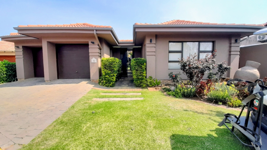 4 Bedroom Property for Sale in Pecanwood Estate North West